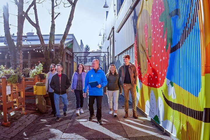 Stadttour durch Vancouver mit Stanley Park, Granville Island, Vancouver Lookout und Capilano Suspension Bridge, Foto 15 | wizardtrip