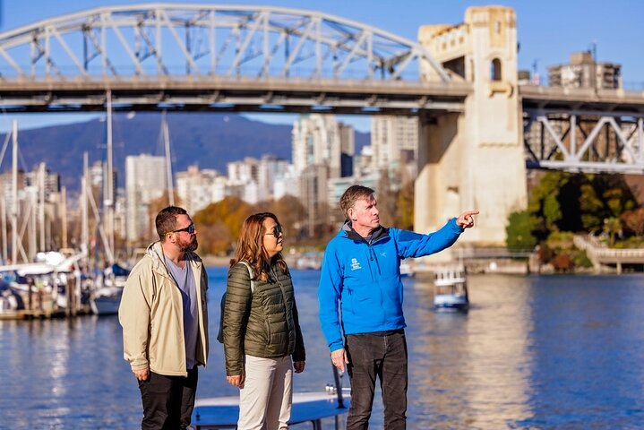 Stadttour durch Vancouver mit Stanley Park, Granville Island, Vancouver Lookout und Capilano Suspension Bridge, Foto 16 | wizardtrip