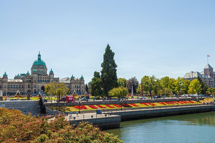 Excursión de un día a Victoria y Jardines Butchart desde Vancouver, con ferry panorámico, jardines y ciudad, foto 14 | wizardtrip
