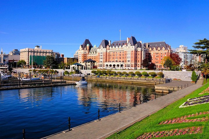 Excursión de un día a Victoria y Jardines Butchart desde Vancouver, con ferry panorámico, jardines y ciudad, foto 18 | wizardtrip