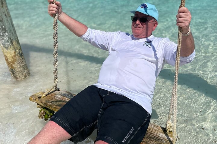 Øyhopping-eventyr på Bahamas med svømmegriser, skilpadder, snorkling og strandklubb, foto 15 | wizardtrip