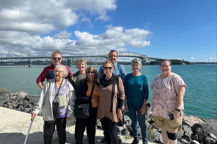 Visita galardonada en grupo reducido explorando los puntos destacados de la ciudad de Auckland, incluido el Puente del Puerto y el Monte Edén, foto 27 | wizardtrip