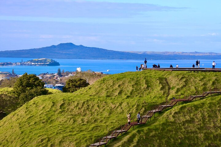 Visita galardonada en grupo reducido explorando los puntos destacados de la ciudad de Auckland, incluido el Puente del Puerto y el Monte Edén, foto 42 | wizardtrip