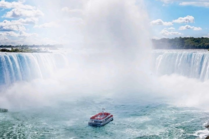 Viagem de um dia às Cataratas do Niágara a partir de Toronto com as cataratas icónicas, passeio de barco e miradouros panorâmicos, foto 17 | wizardtrip
