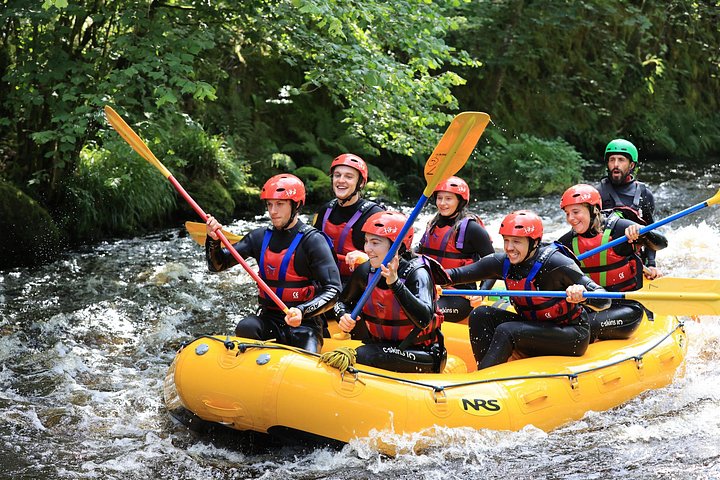 Avventura di rafting in acque bianche su rapide di livello 3-4 a Snowdonia, Galles, foto 6 | wizardtrip