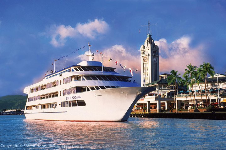 Honolulu : Croisière Dîner et Spectacle au Coucher du Soleil | wizardtrip
