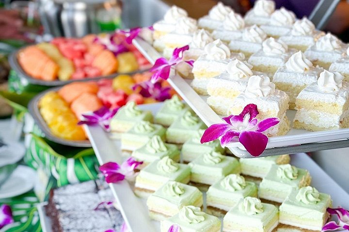 Crucero con cena al atardecer con espectáculo polinesio y buffet en Oahu, Hawái, foto 13 | wizardtrip