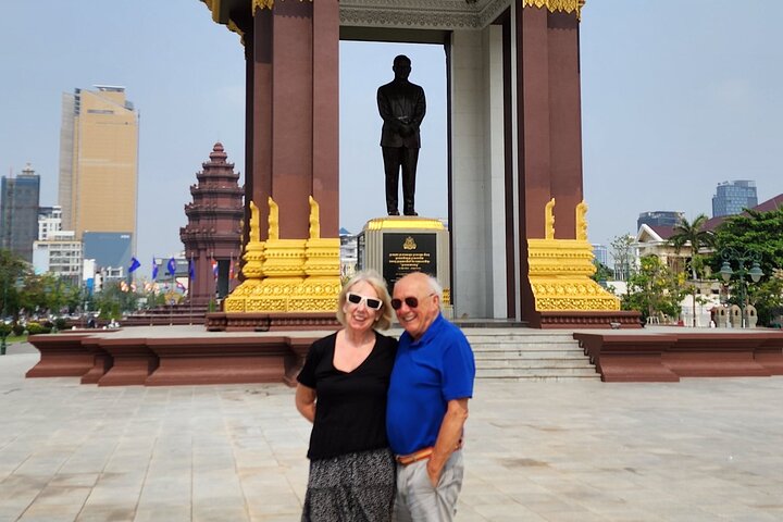 A comprehensive tour of Phnom Penh's historical sites, including temples, museums, and genocide memorials, photo 14 | wizardtrip
