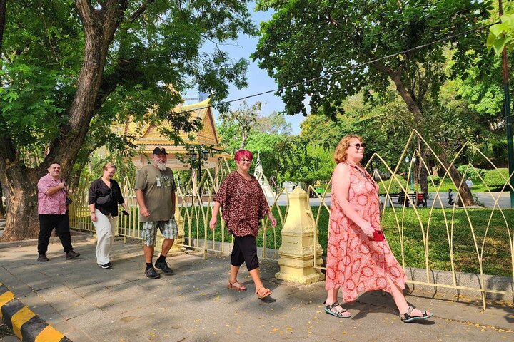 A comprehensive tour of Phnom Penh's historical sites, including temples, museums, and genocide memorials, photo 24 | wizardtrip