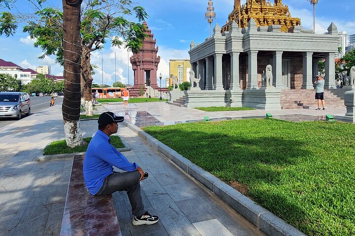A comprehensive tour of Phnom Penh's historical sites, including temples, museums, and genocide memorials, photo 29 | wizardtrip