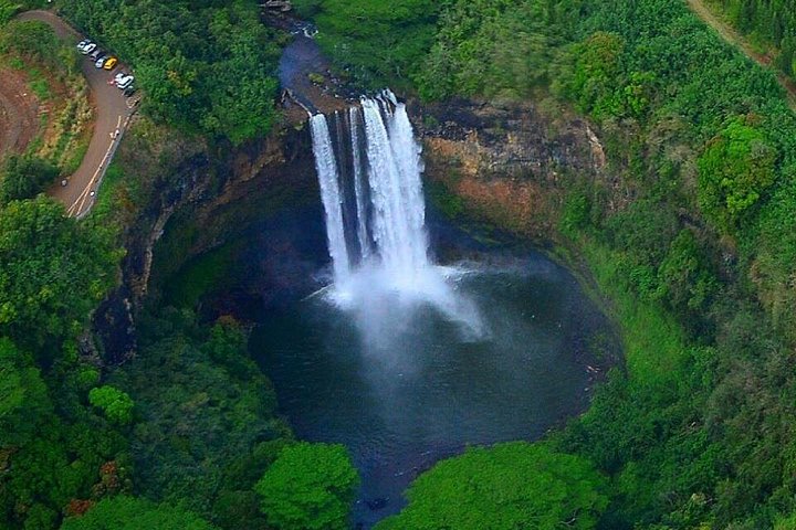 Kauai Deluxe Sightseeing Flight | wizardtrip