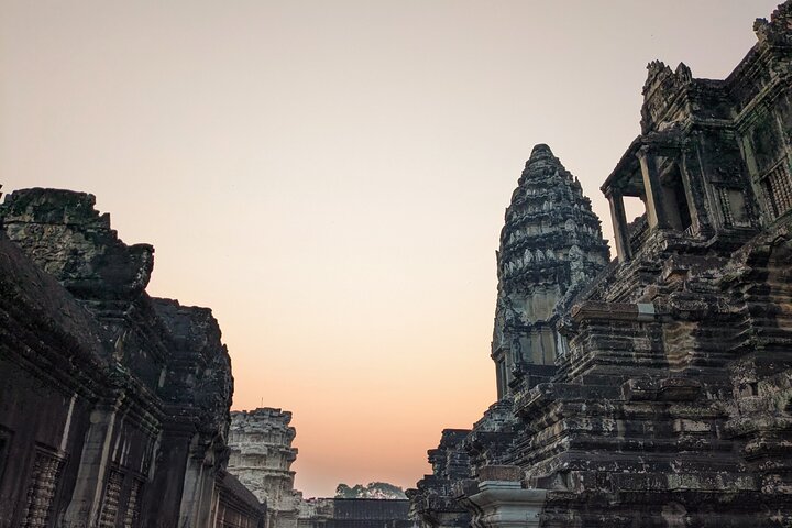 Visite privée en tuk-tuk des temples d'Angkor Wat, Bayon et Ta Prohm à Siem Reap, Cambodge, photo 11 | wizardtrip