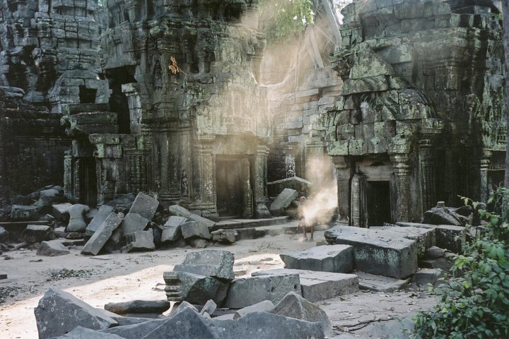 Visite privée en tuk-tuk des temples d'Angkor Wat, Bayon et Ta Prohm à Siem Reap, Cambodge, photo 24 | wizardtrip