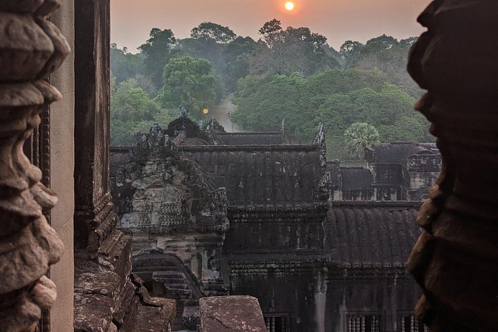 Visite privée en tuk-tuk des temples d'Angkor Wat, Bayon et Ta Prohm à Siem Reap, Cambodge, photo 25 | wizardtrip