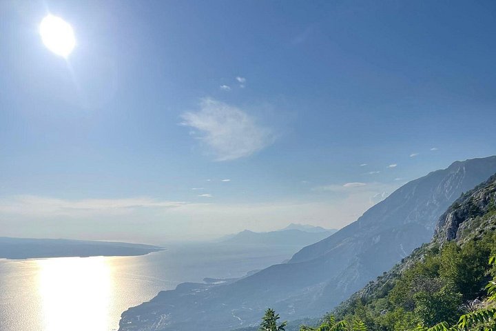Scenic tuk-tuk tour to the Biokovo Skywalk in Makarska, Croatia, offering stunning cliffside views, photo 12 | wizardtrip