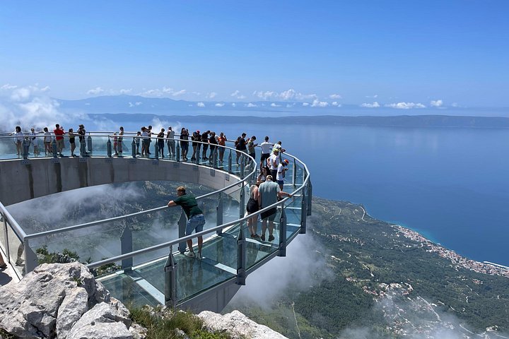 Scenic tuk-tuk tour to the Biokovo Skywalk in Makarska, Croatia, offering stunning cliffside views, photo 15 | wizardtrip