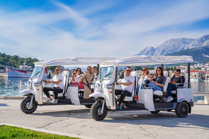 Scenic tuk-tuk tour to the Biokovo Skywalk in Makarska, Croatia, offering stunning cliffside views, photo 27 | wizardtrip