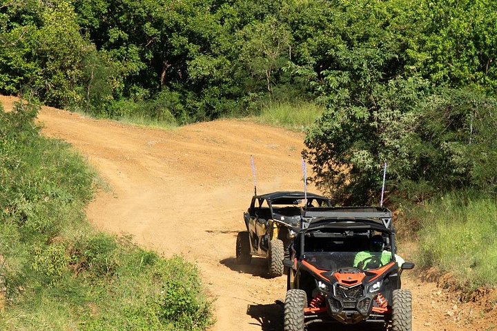 Vivez une aventure exaltante en UTV sur les sentiers panoramiques et le terrain accidenté de St. Thomas, photo 35 | wizardtrip