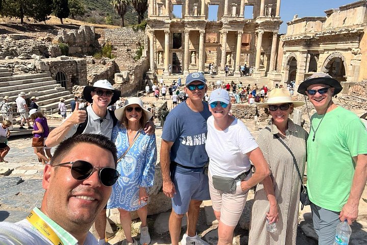 Tour guiado privado de la antigua Éfeso y sitios históricos cerca de Kusadasi, Turquía, foto 12 | wizardtrip