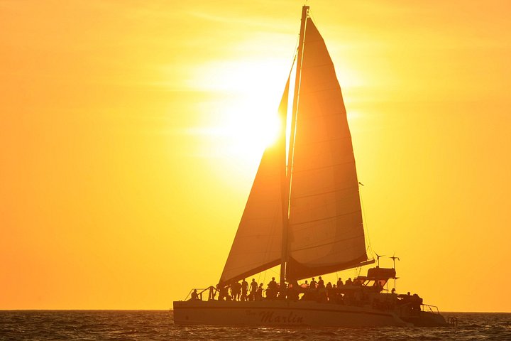 コスタリカの海岸沿いのカタマランクルーズで、シュノーケリング、食事、夕日をお楽しみください、写真6 | wizardtrip