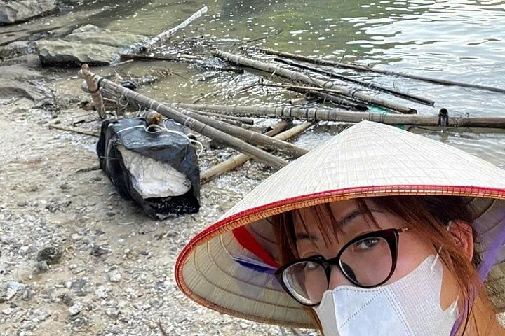 Scenic cruise through Ha Long Bay and Lan Ha Bay with kayaking and island exploration, photo 27 | wizardtrip