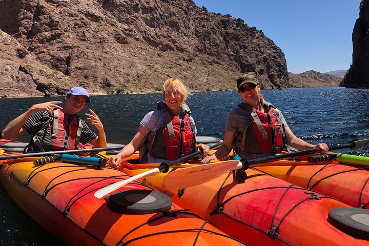Kajakeventyr i Emerald Cave og Black Canyon nær Las Vegas, foto 6 | wizardtrip