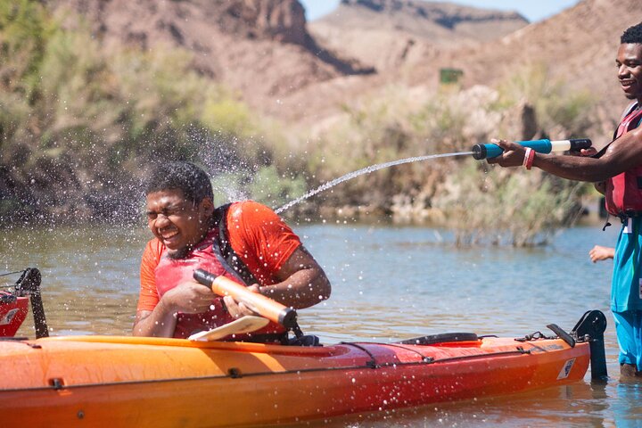 Kajakeventyr i Emerald Cave og Black Canyon nær Las Vegas, foto 9 | wizardtrip