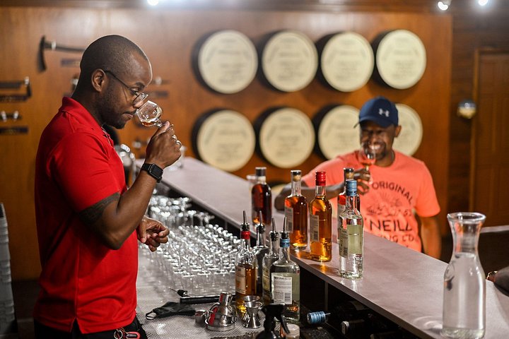Expérience de dégustation de rhum Mount Gay à la Barbade, avec histoire du rhum, musée et dégustation, photo 36 | wizardtrip