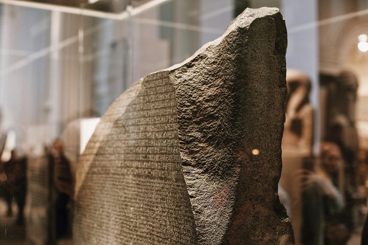 Guided tour of the British Museum in London, showcasing historical artifacts and cultural exhibits, photo 7 | wizardtrip