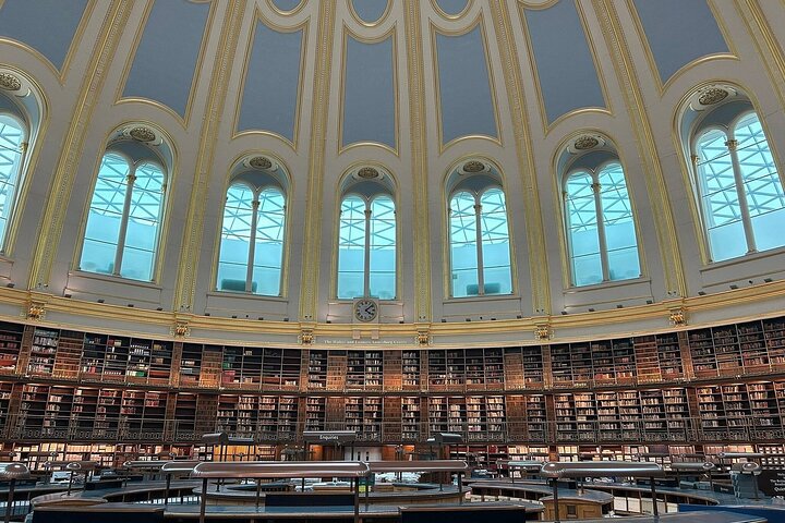 Guided tour of the British Museum in London, showcasing historical artifacts and cultural exhibits, photo 19 | wizardtrip