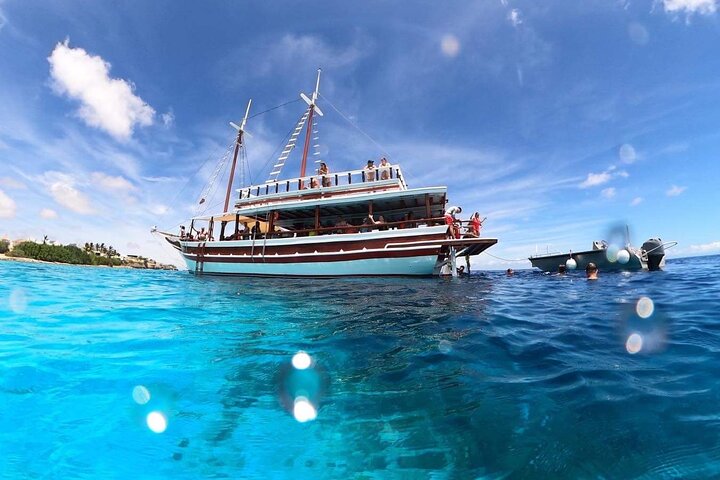 Schnorchel- und Sightseeing-Bootstour auf einem Holzschoner in Bonaire, Foto 4 | wizardtrip