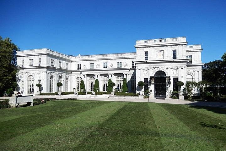 Passeio de elétrico de Newport passando por mansões históricas e a cênica Ocean Drive, foto 8 | wizardtrip