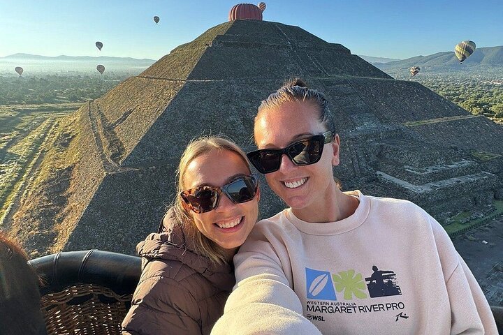 Ballongferd over de eldgamle pyramidene i Teotihuacan, Mexico, med frokost inkludert, foto 6 | wizardtrip