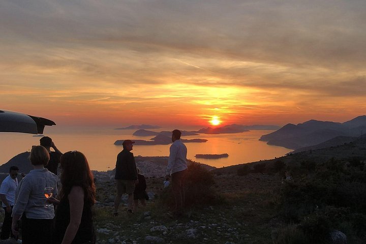 Åben gul bus tur med panoramaudsigt over Dubrovniks gamle bydel og Adriaterhavskysten, foto 19 | wizardtrip