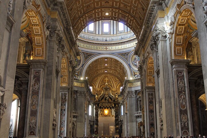 Tour por la Ciudad del Vaticano con la Capilla Sixtina, Museos Vaticanos y Basílica de San Pedro, foto 12 | wizardtrip