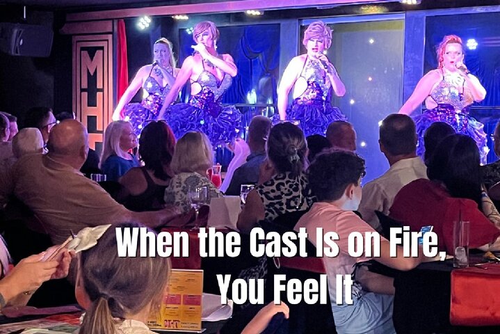 Comedy Drag Dinner Show på Lanzarote med live-optrædener, kostumer og middag, foto 8 | wizardtrip