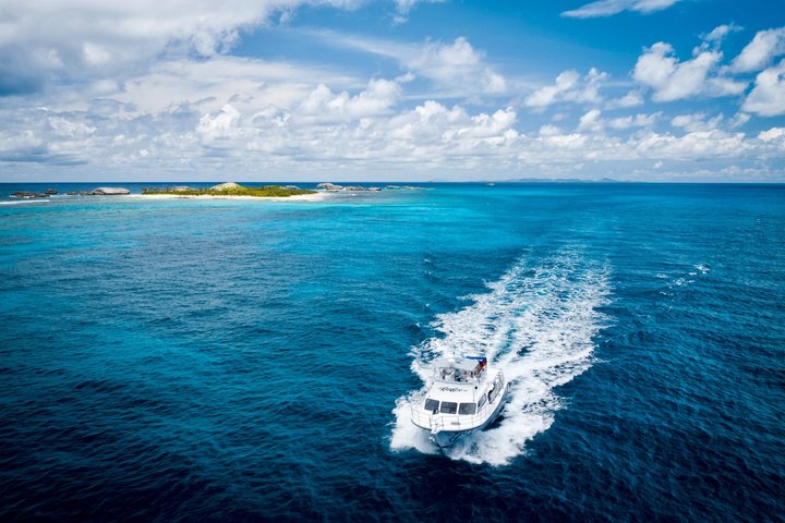 All-inclusive bådtur med snorkling, vandrutsjebane, frokost og drikkevarer til Icacos eller Vieques ø fra Fajardo, Puerto Rico, foto 19 | wizardtrip
