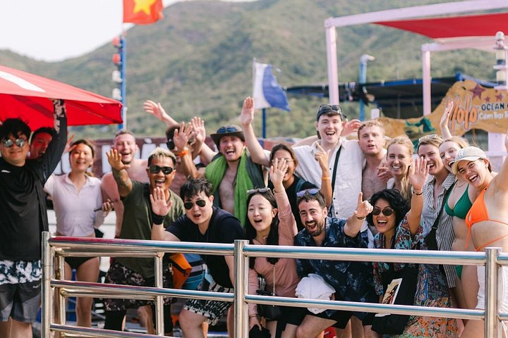 Expérience de snorkeling et de fête au bar flottant à Nha Trang, Vietnam, photo 22 | wizardtrip