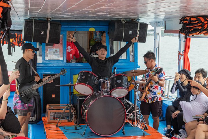 Expérience de snorkeling et de fête au bar flottant à Nha Trang, Vietnam, photo 30 | wizardtrip
