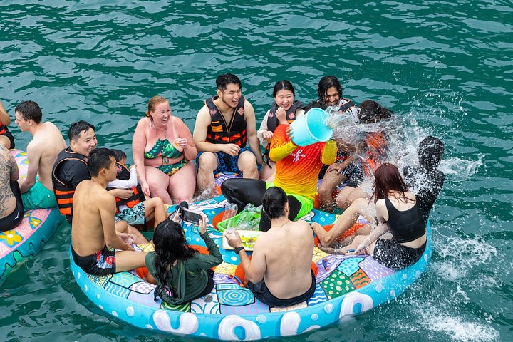 Expérience de snorkeling et de fête au bar flottant à Nha Trang, Vietnam, photo 38 | wizardtrip
