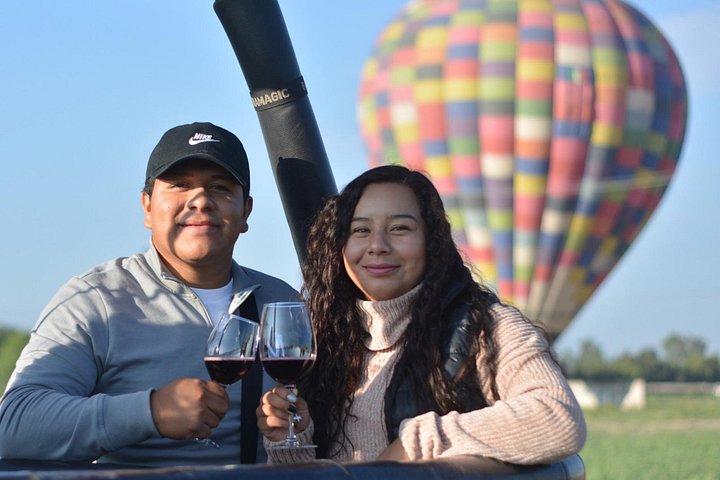 Voo de balão sobre as pirâmides de Teotihuacan com café da manhã em caverna e tour cultural da Cidade do México, foto 19 | wizardtrip