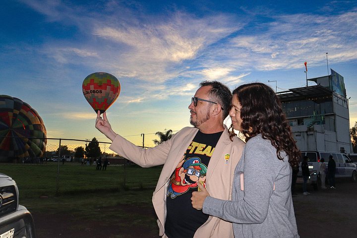Voo de balão sobre as pirâmides de Teotihuacan com café da manhã em caverna e tour cultural da Cidade do México, foto 29 | wizardtrip
