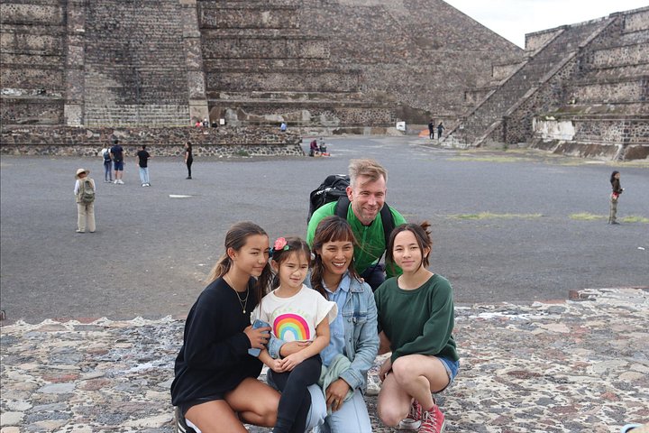 Utforska Teotihuacáns antika pyramider i Mexiko med en guidad tur från Mexico City, foto 11 | wizardtrip