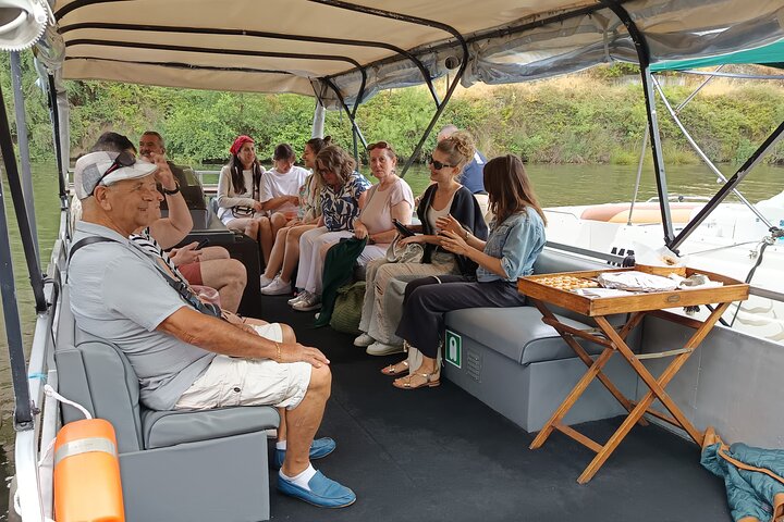 Weinreise für kleine Gruppen im Douro-Tal, Portugal, mit Weingutbesuchen, Verkostungen und Flussfahrt, Foto 33 | wizardtrip