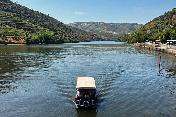 Weinreise für kleine Gruppen im Douro-Tal, Portugal, mit Weingutbesuchen, Verkostungen und Flussfahrt, Foto 34 | wizardtrip