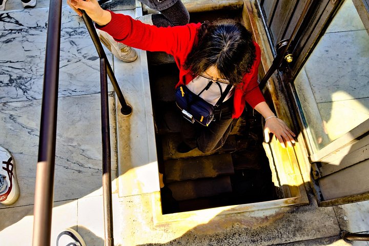 Climb to the top of Florence's Duomo for breathtaking panoramic views, photo 16 | wizardtrip