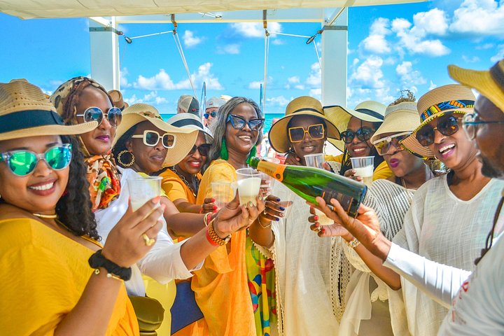 Crucero en barco solo para adultos con barra libre y snorkel en Punta Cana, foto 40 | wizardtrip