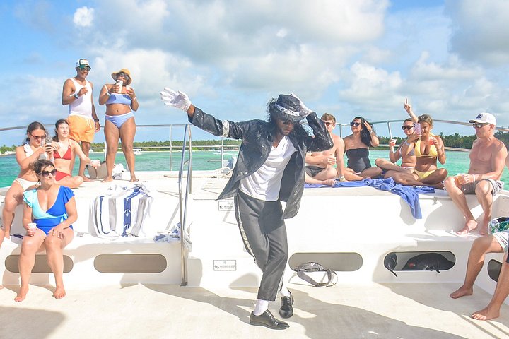 Crucero en barco solo para adultos con barra libre y snorkel en Punta Cana, foto 44 | wizardtrip