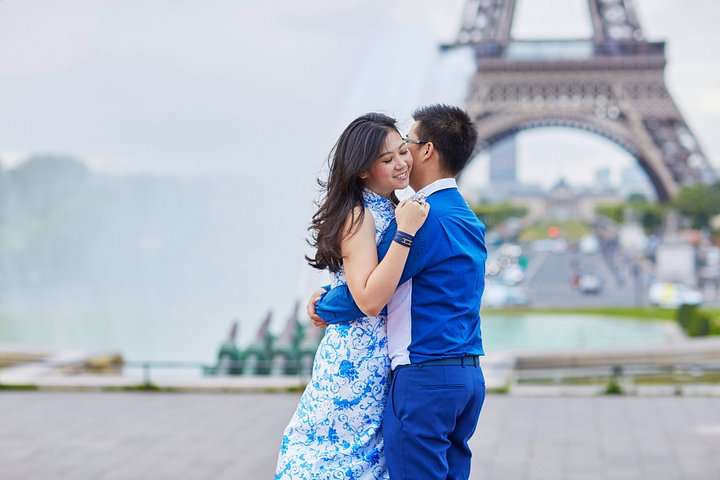 Professional photo shoot with Eiffel Tower views in Paris, photo 7 | wizardtrip