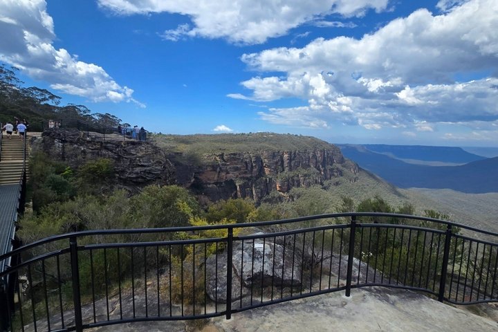 Découvrez les magnifiques Blue Mountains depuis Sydney avec des randonnées vers des cascades, des points de vue panoramiques et des conseils locaux lors d'un tour en petit groupe, photo 31 | wizardtrip